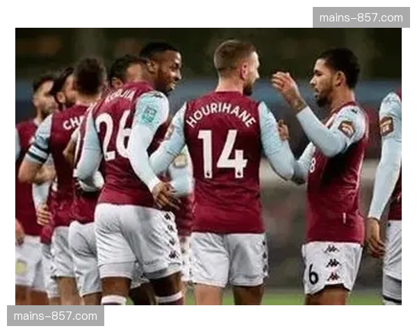 诺丁汉森林兼顾欧战双线作战，防守端44个失球影响联赛成绩